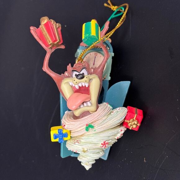 Warner Bros. 2001 Looney Toons Taz Tasmania Devil Christmas Tree Ornament SPINS - Picture 1 of 15